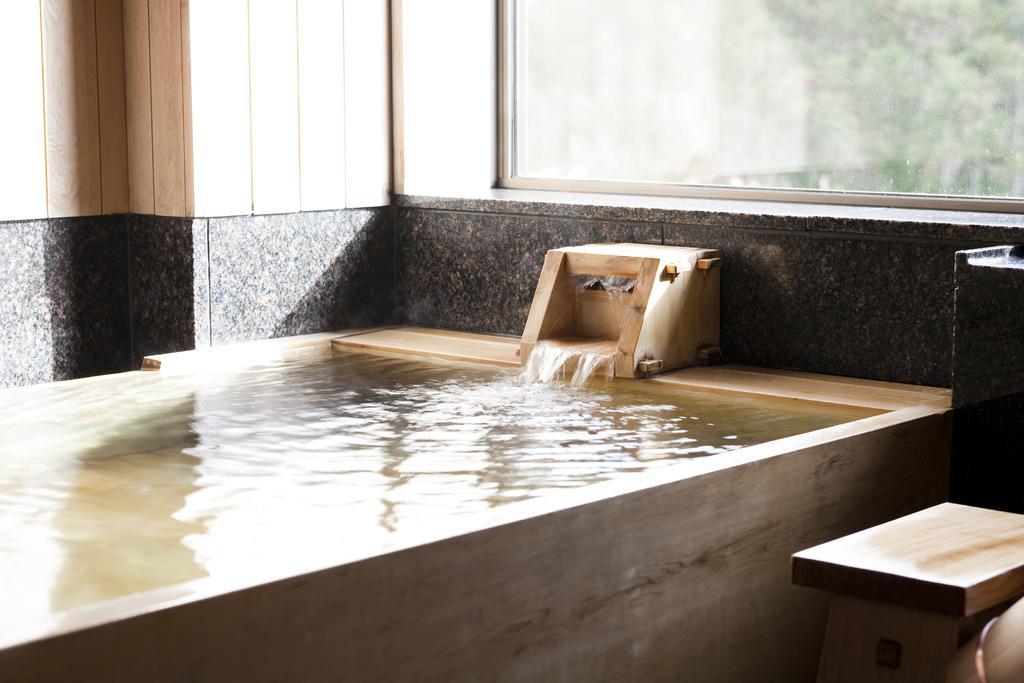 Menard Aoyama Resort: Wafukan Utatsukasa Iga Exteriér fotografie